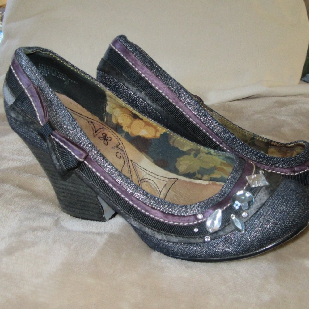 Vintage Bobbi Blu Denim and Purple Beaded Pumps with Bow Size 7.5
